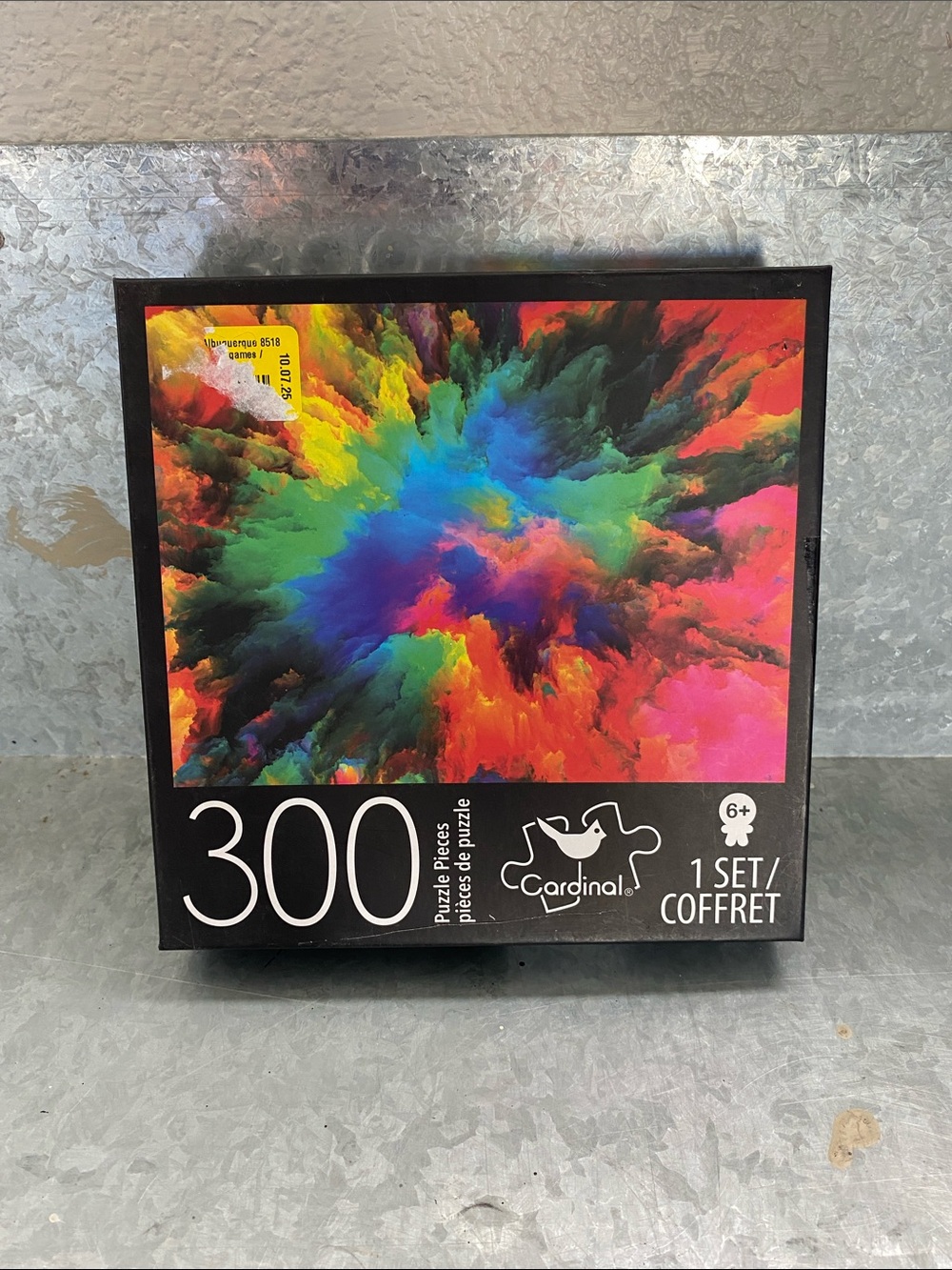 Cardinal 300-Piece Rainbow Explosion Puzzle